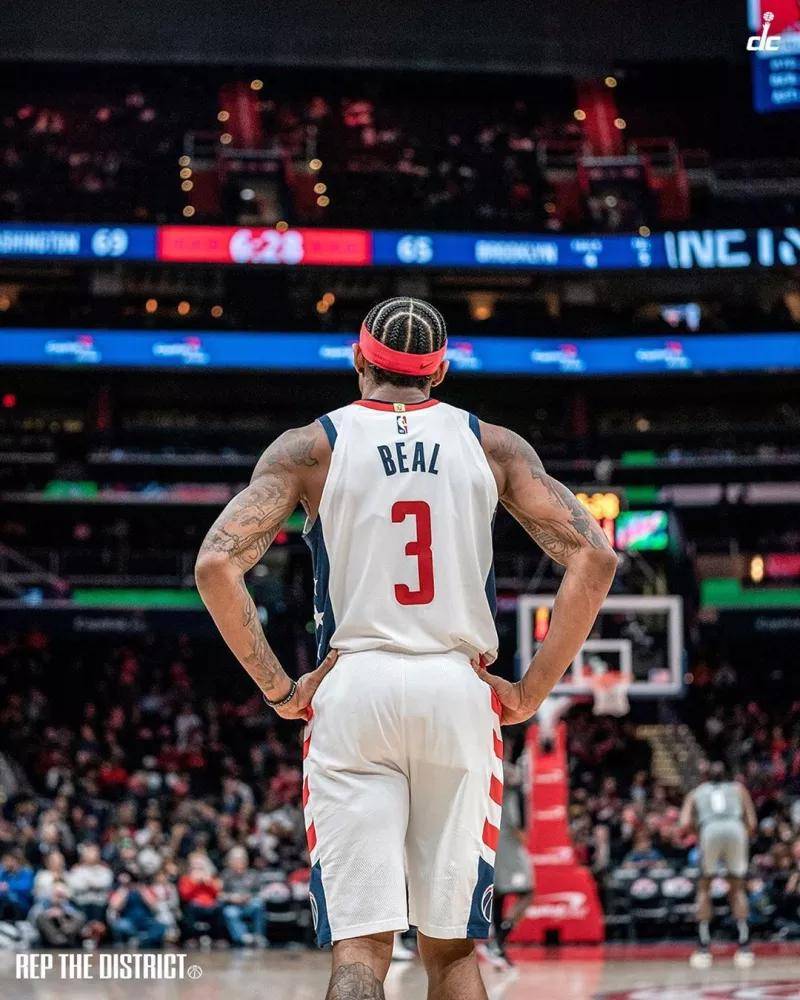 爱游戏官网包含德甲倒计时，华盛顿奇才今晨单刀错失，细节引发关注，压力陡增，控场能力受关注的词条